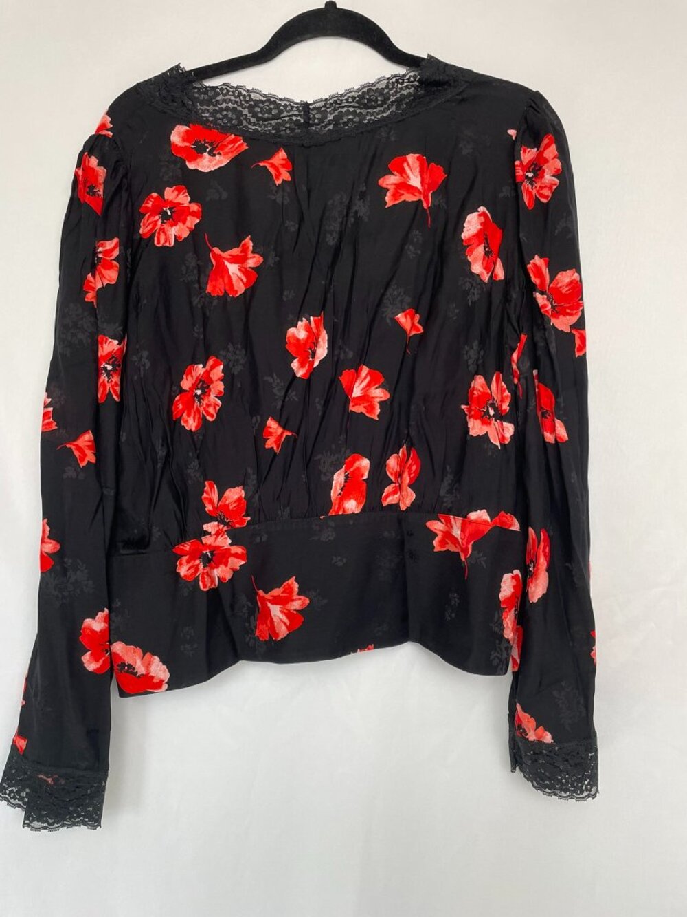 LOFT Black Red Floral Lace Trim V-Neck BlouseTop XL NWT - Picture 6 of 9